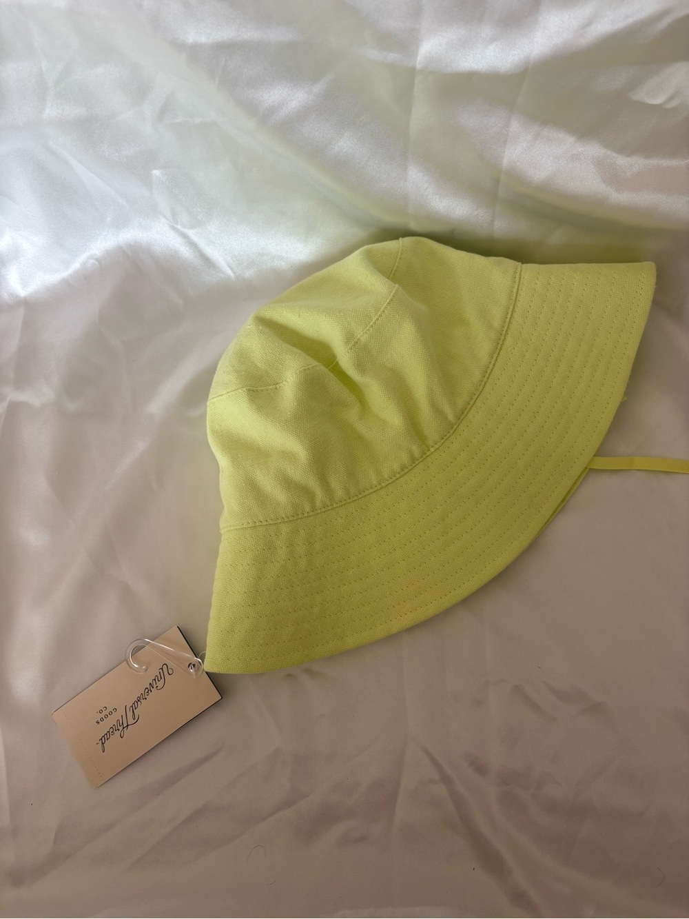 Universal Thread Lime Green Bucket Hat